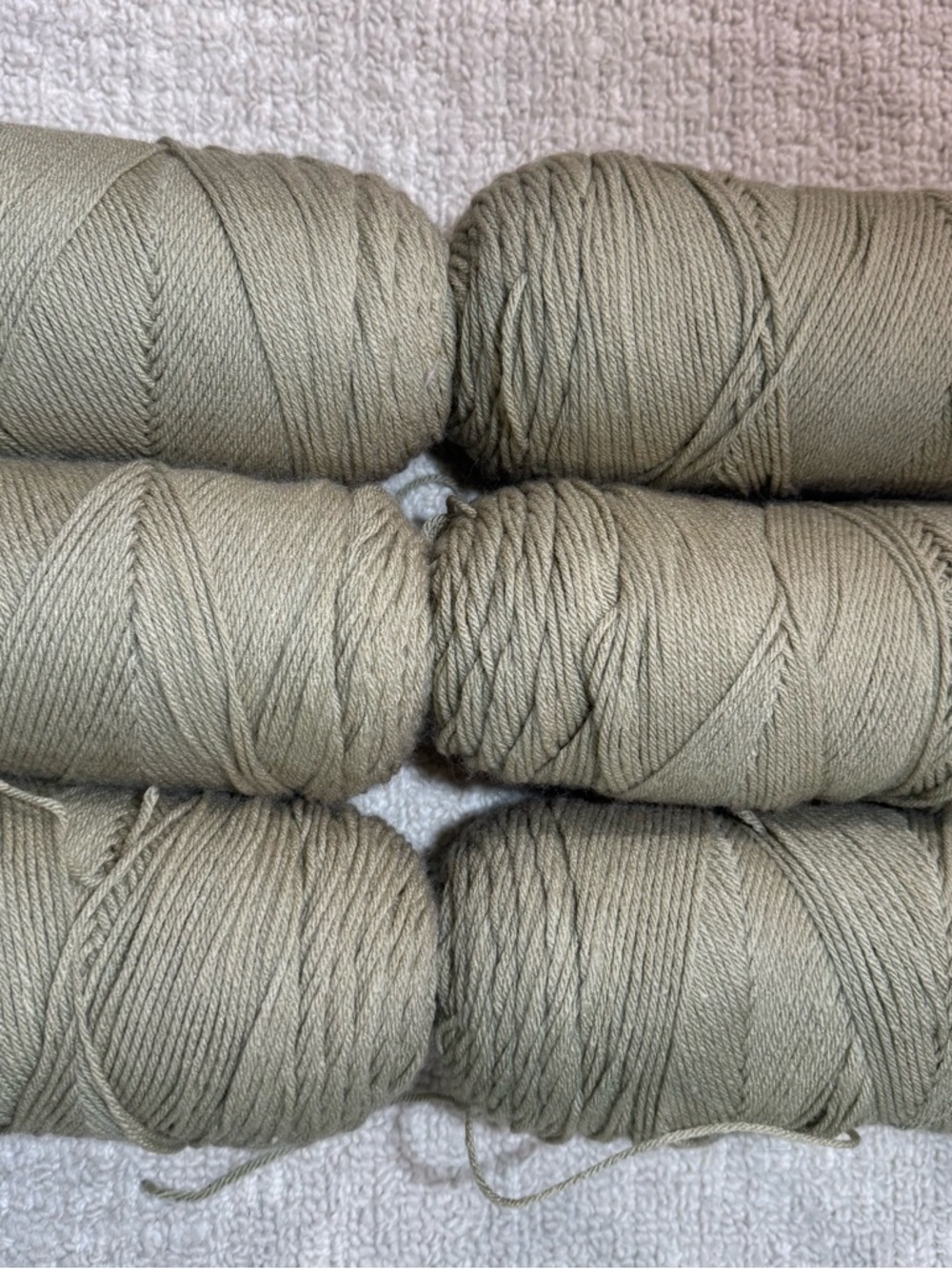2 lb/ 6 Skeins of Unbranded Apparently Matching Yarn